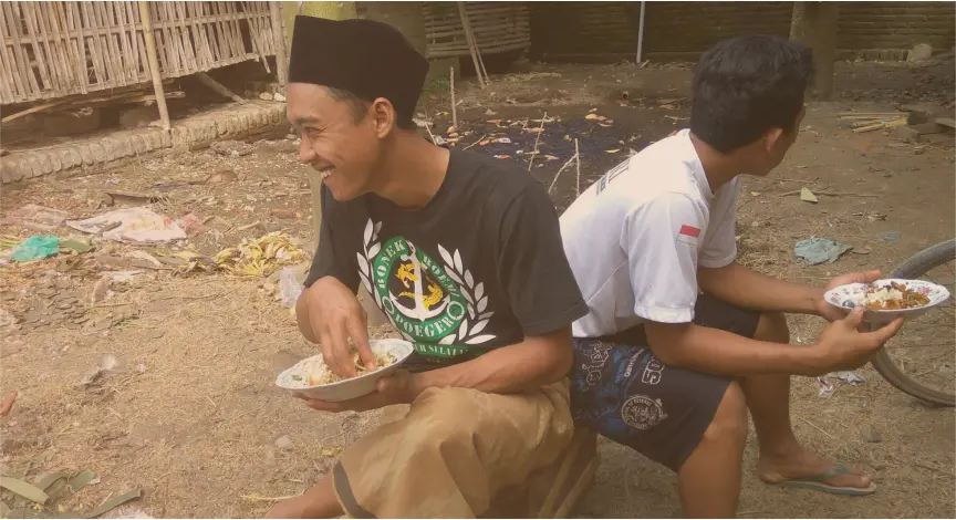 kisah santri berbau busuk