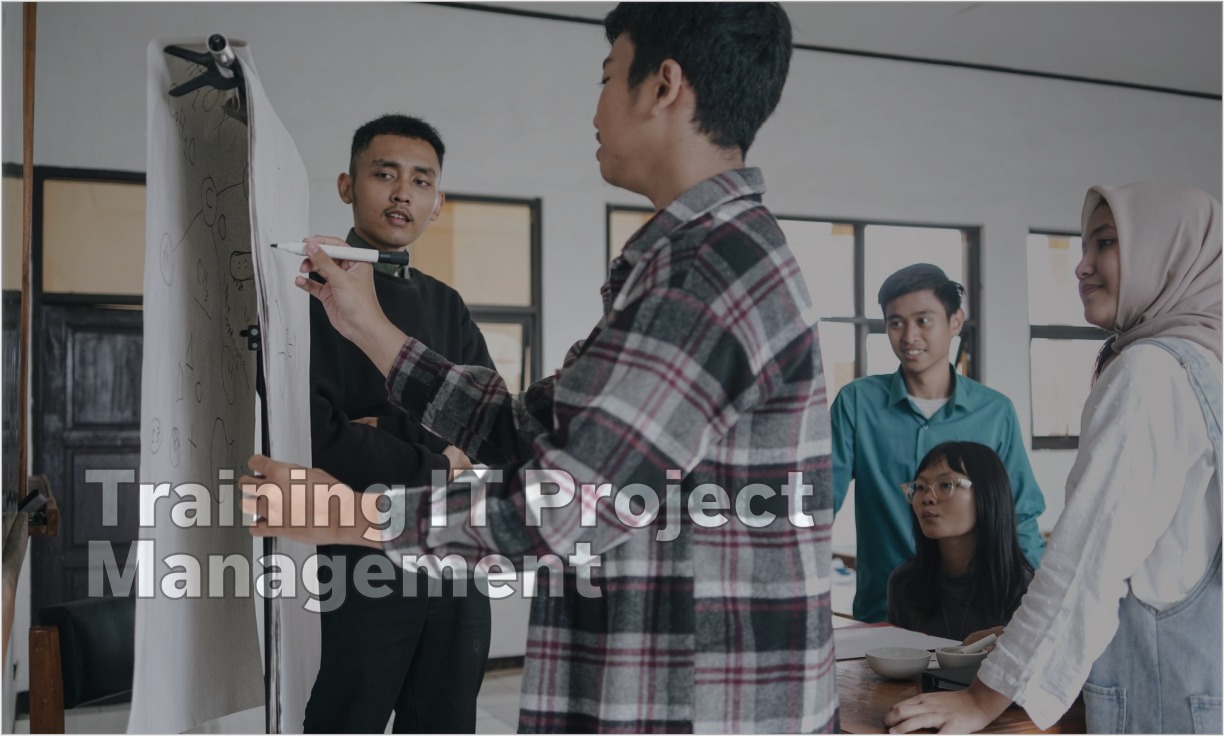 mengikuti training it project management